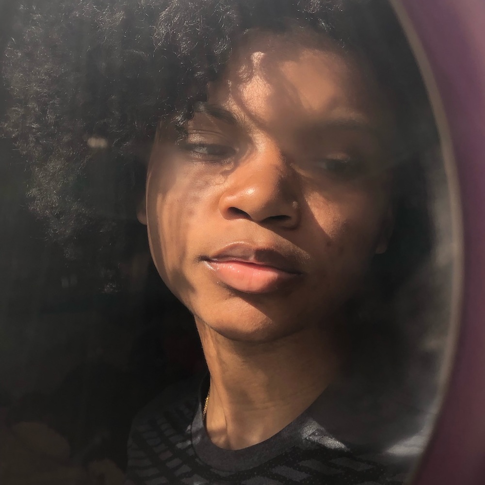 Meet your Posher, Carey